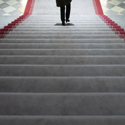 Über die Hälfte aller Männer würden eher eine Frau wählen