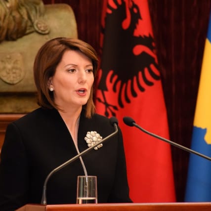 Liebe Atifete Jahjaga