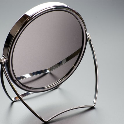 Ein Jahr ohne Spiegel