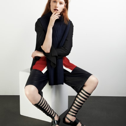 Trendy in Bermuda-Shorts: Mode für Sonnentage