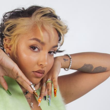 Kunst, Klischees, Karriere: 22 Fragen an R'n'B-Künstlerin Ocevne