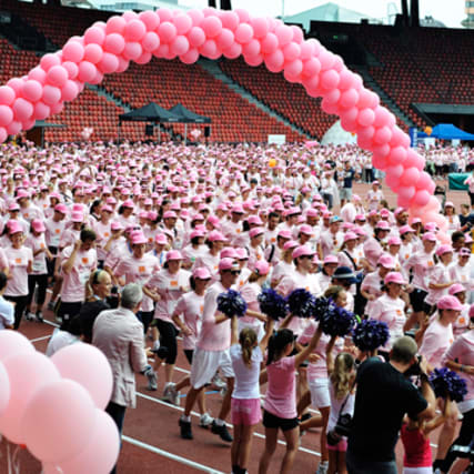 Pink Ribbon Charity Walk 2012: Laufen für den guten Zweck