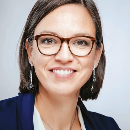 Sie hat immer eine Frau parat