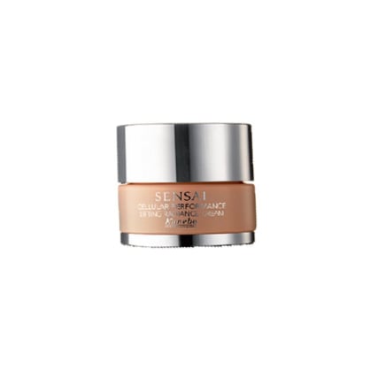 Liftingleicht — Die Lifting Cream von Kanebo