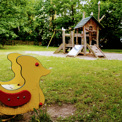 Tristesse auf dem Spielplatz