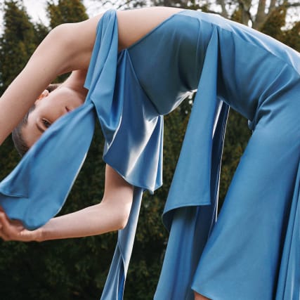 Zarte Sommermode: So schön kann Verletzlichkeit sein