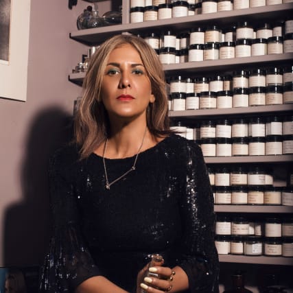 Parfumeurin Azzi Glasser im Interview – wie riecht Hollywood?