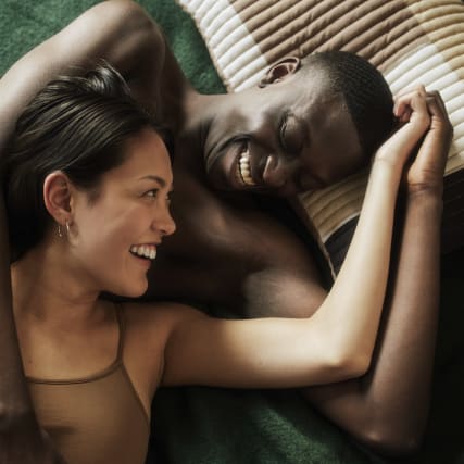 Talk dirty to me: So geht Dirty Talk in der Gebärdensprache