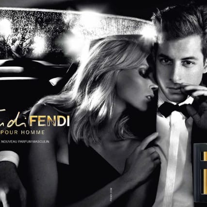 Mark Ronson wirbt für den ersten Männerduft von Fendi