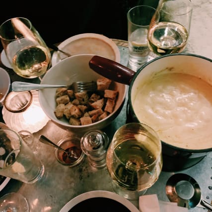 Redaktionsfavoriten: 5 Fondue-Spots in Zürich, die wir lieben