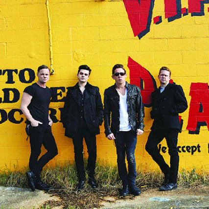 Mona - Junger Vintage-Rock