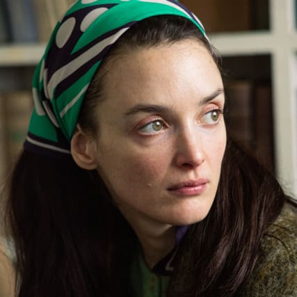 Charlotte Le Bon spielt Niki de Saint Phalle: 