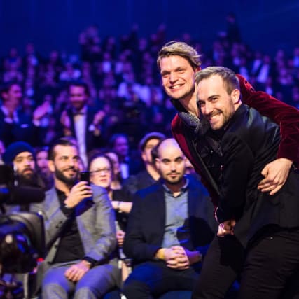 Männer, bekennt Farbe!