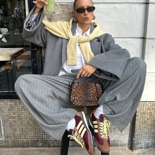 Wer jetzt noch Sneaker trägt, ist uncool. Oder?