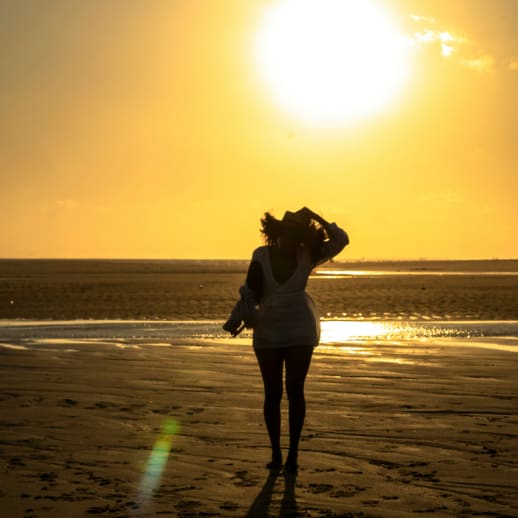 Von Vorbräunen bis Parfumflecken: 10 Mythen über Sonnenschutz