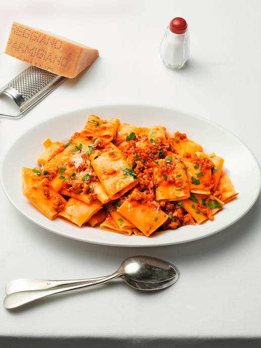 Pasta al sugo di salsiccia