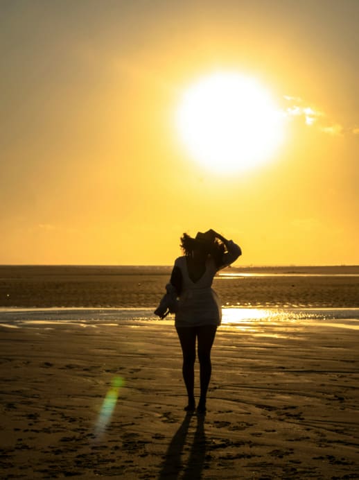 Von Vorbräunen bis Parfumflecken: 10 Mythen über Sonnenschutz