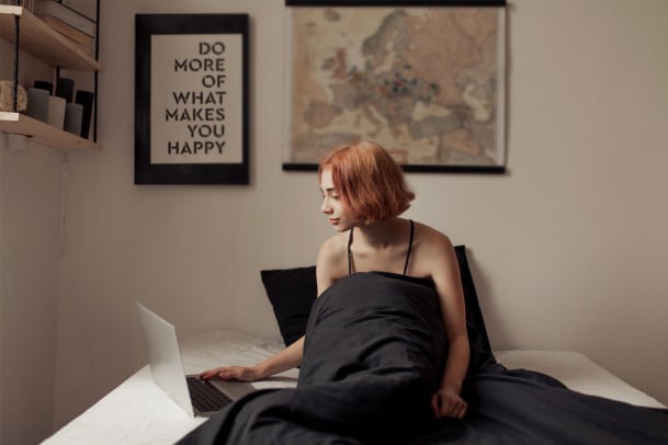 Ist es antifeministisch, online kostenlose Pornos zu schauen?