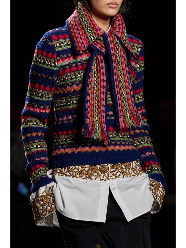 Fashionweek-Runway-Dries Van Noten-Scarf-Jumper-knitwear