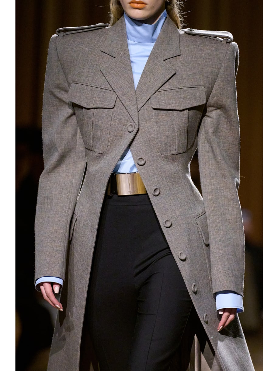 Fashionweek-Runway-Mugler-Jacket-uniform jacket