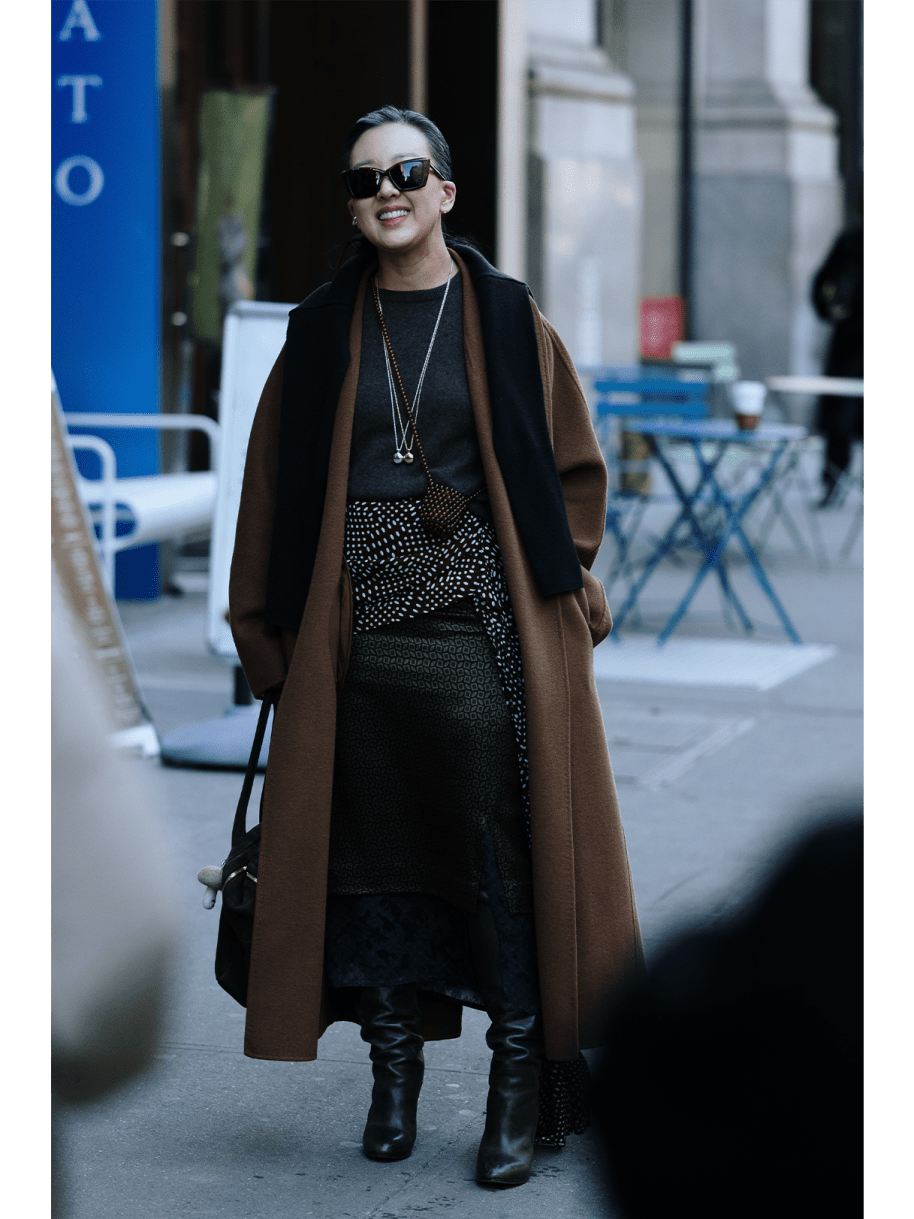 Frau mit Sonnenbrille