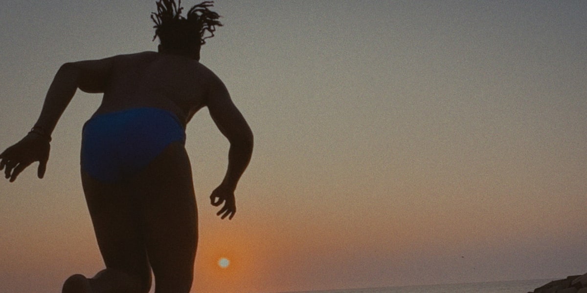 Filmemacher-Moris-Freiburghaus-und-Musiker-Dino-Brand-o-Wir-wollen-eine-Diskussion-ber-psychische-Erkrankungen-anstossen-