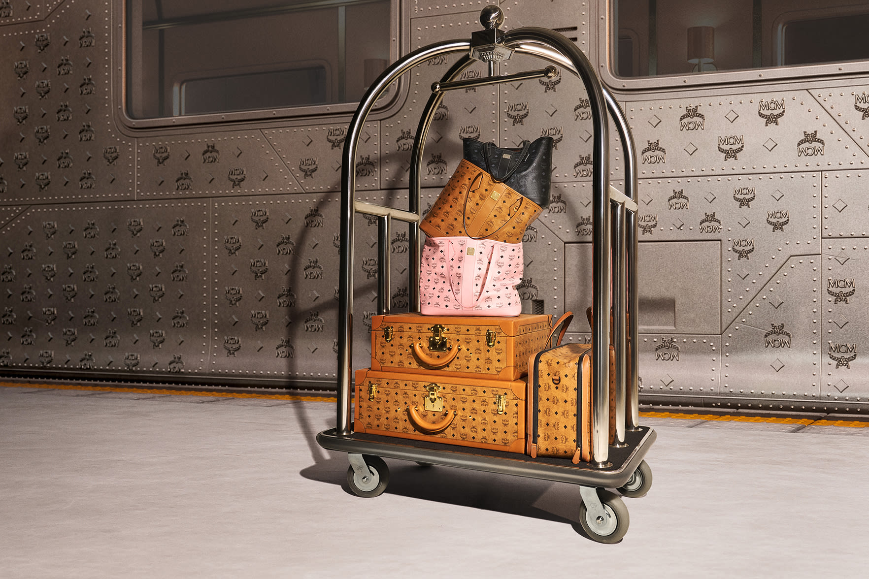 Sei-dabei-am-exklusiven-Event-im-MCM-Store-in-Z-rich