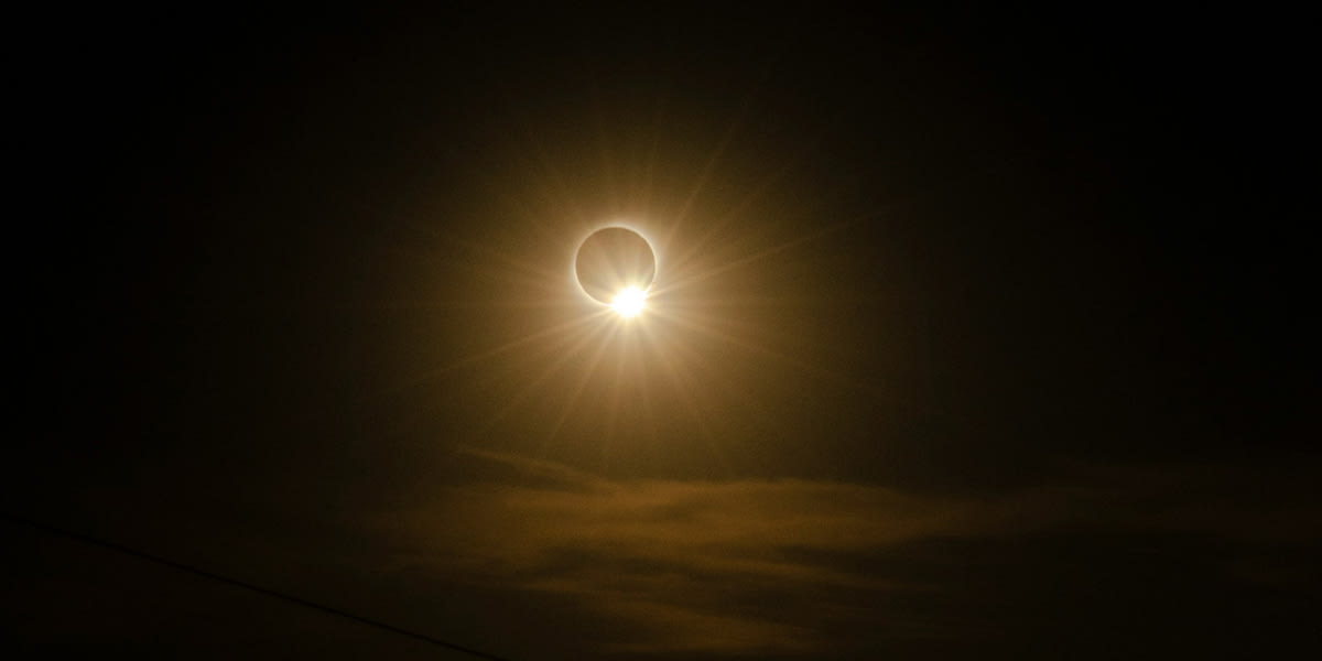 Neumond im Löwen am 12. August 2026: Licht aus, Wahrheit an