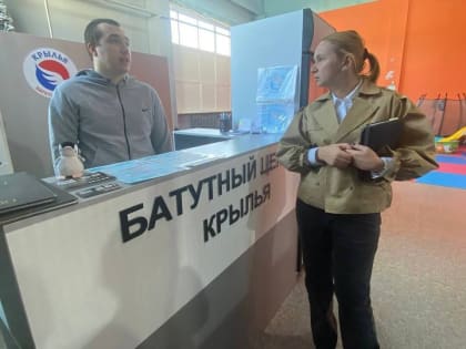 Заместитель главы Лосино-Петровского проводит обход с жителями