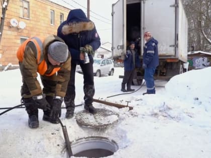 Руслан Заголовацкий провёл комиссионный обход домов, где есть проблема подтопленных подвалов