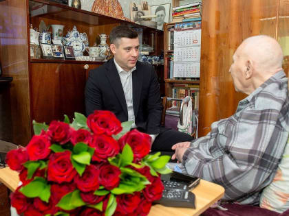 Подольского ветерана Великой Отечественной поздравили с 98-летием