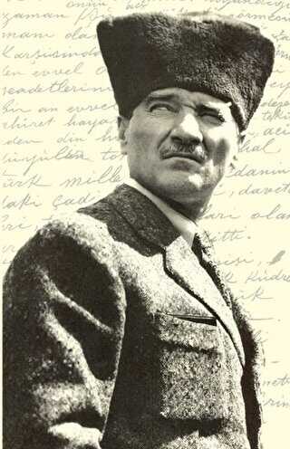 Atatürk 5 Yumuşak Kapaklı Defter