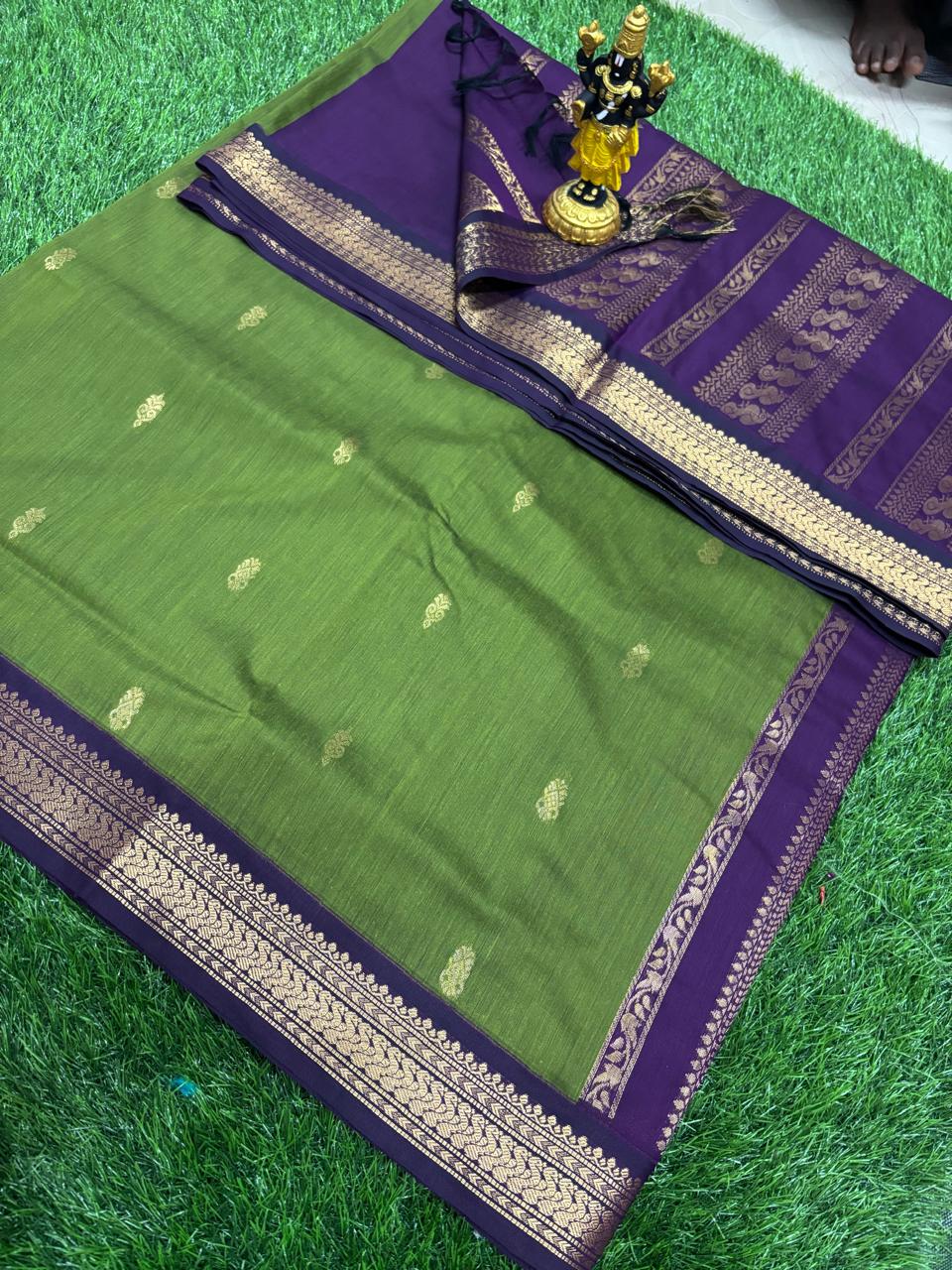 Mehendi Green & Deep Purple Contrast Saree