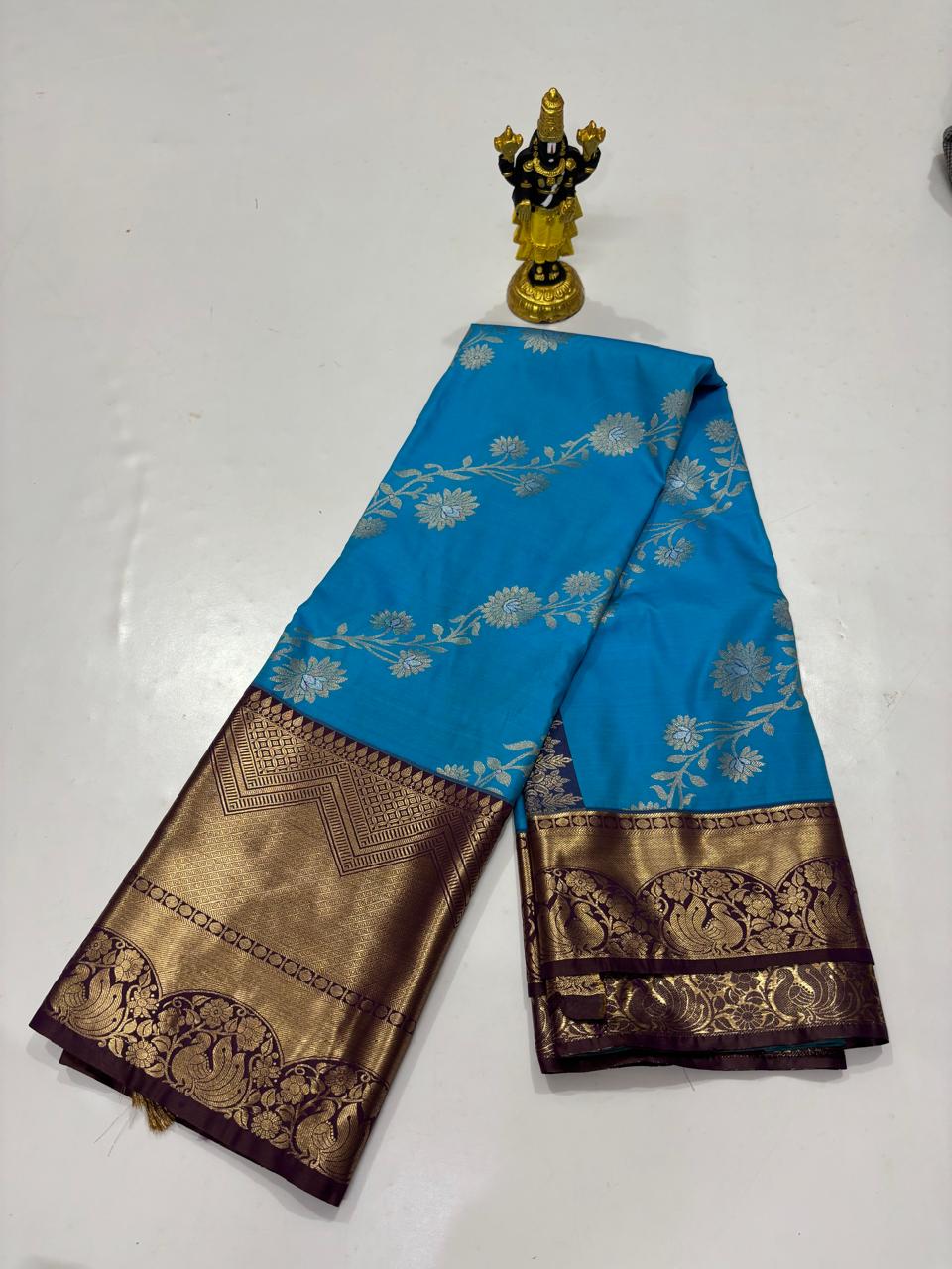 Cyan Blue & Deep Plum Floral Creeper Saree