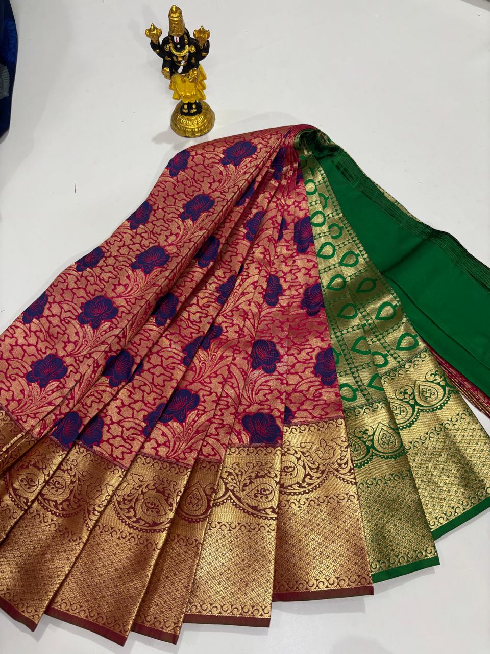 Raspberry Pink & Emerald Green Lotus Jaal Sico