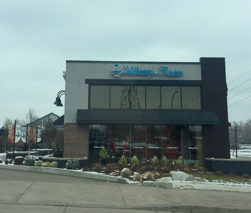 Veldkamp's Flowers & Gifts - florist