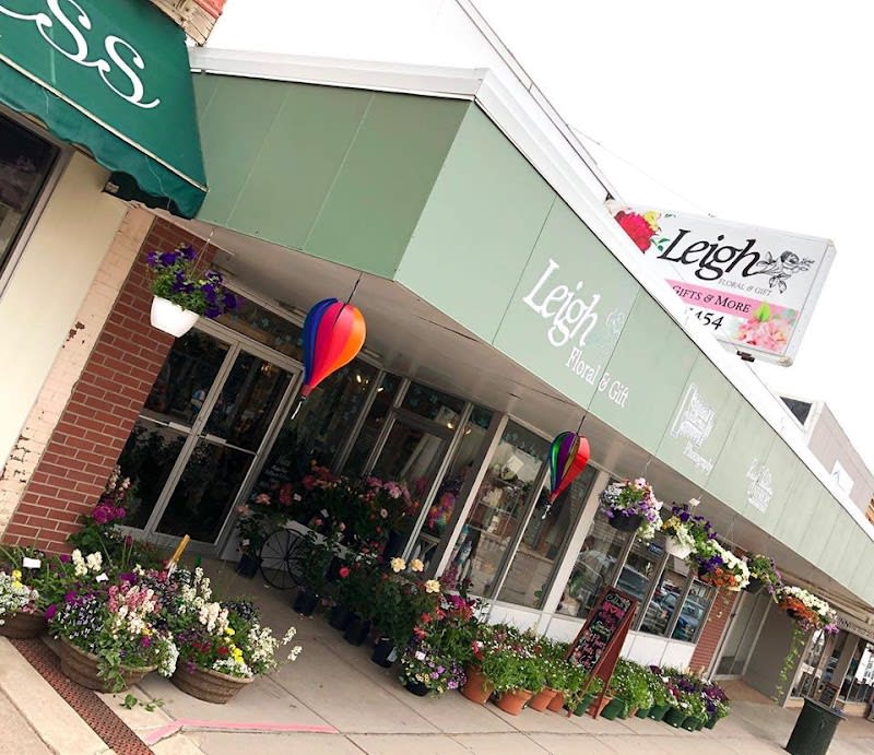 Leigh Floral & Gift - florist