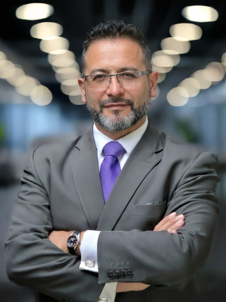 Ing. Carlos Enrique Ortiz Labrador, CEO de TikExperts