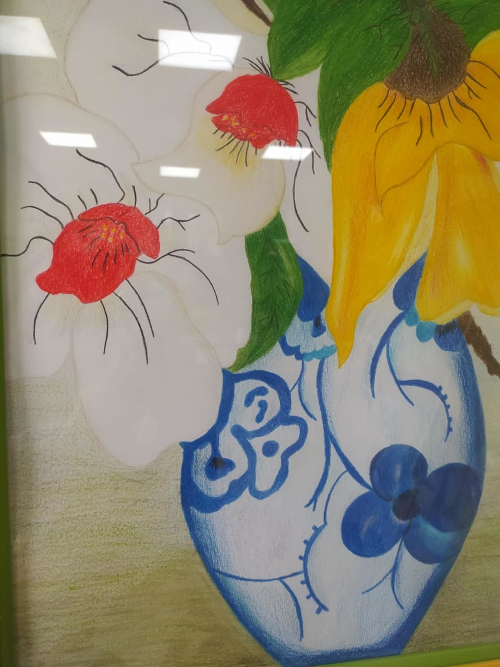 ყვავილი ლურჯ ქოთანში