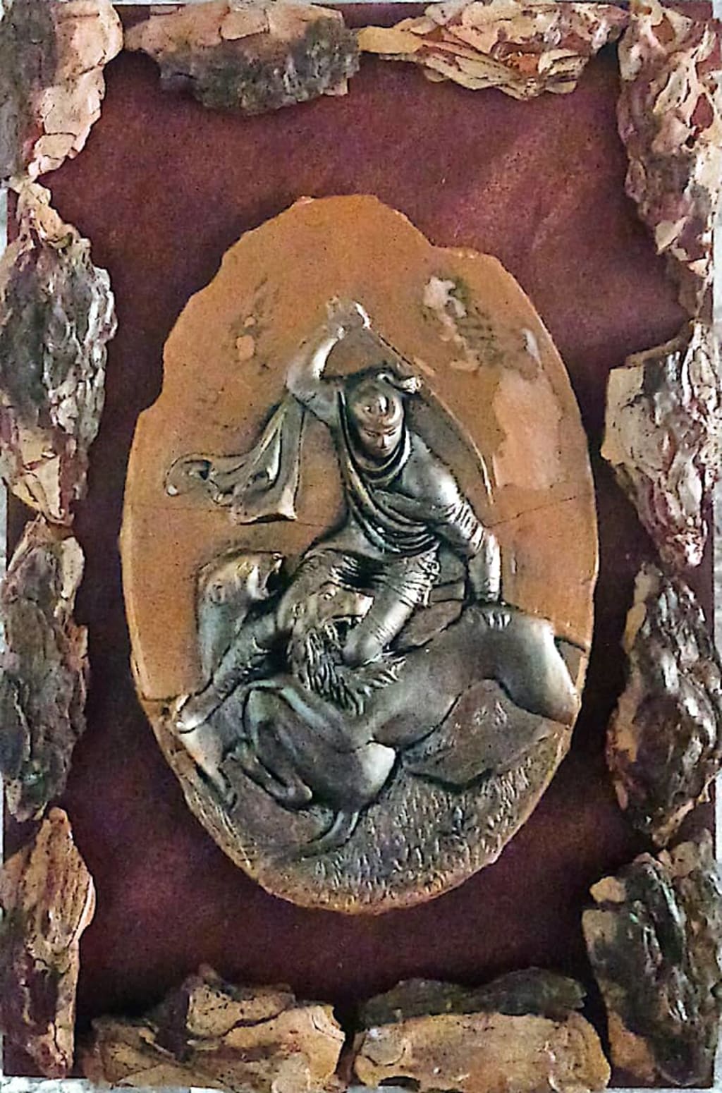 რელიეფური პანო ,,ვეფხისტყაოსანი"