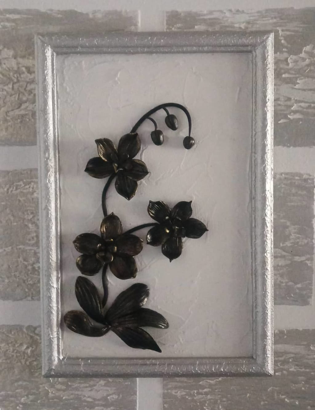 ,,შავი ორქიდეა"