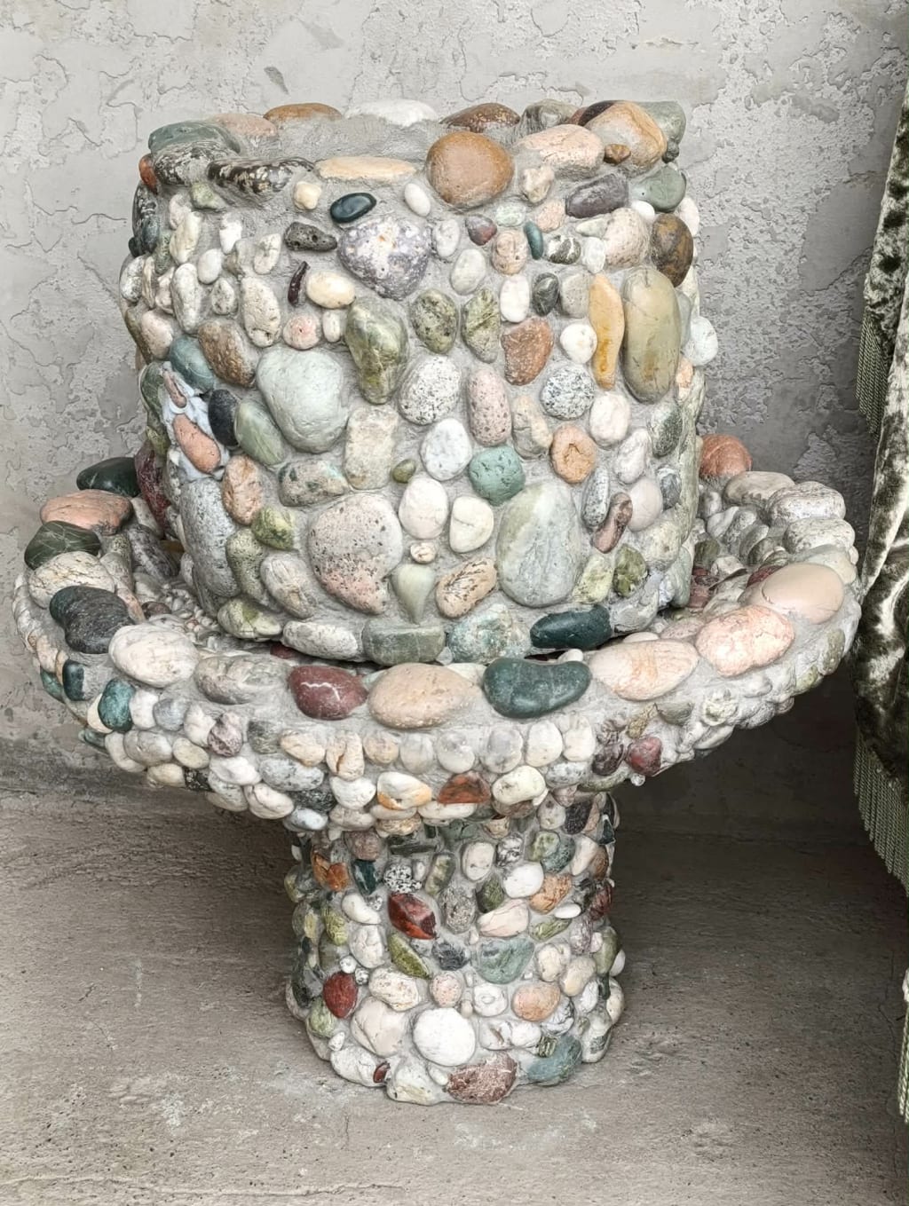 ხელნაკეთი ქოთანი 