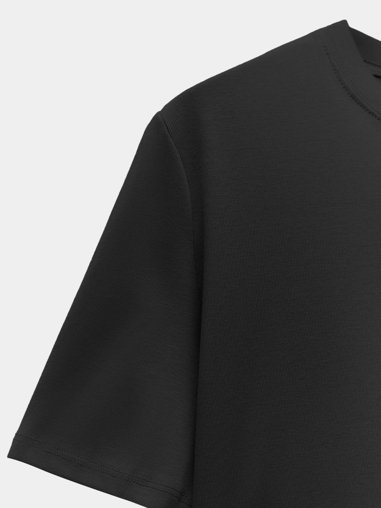Black Basic Essential T-Shirt