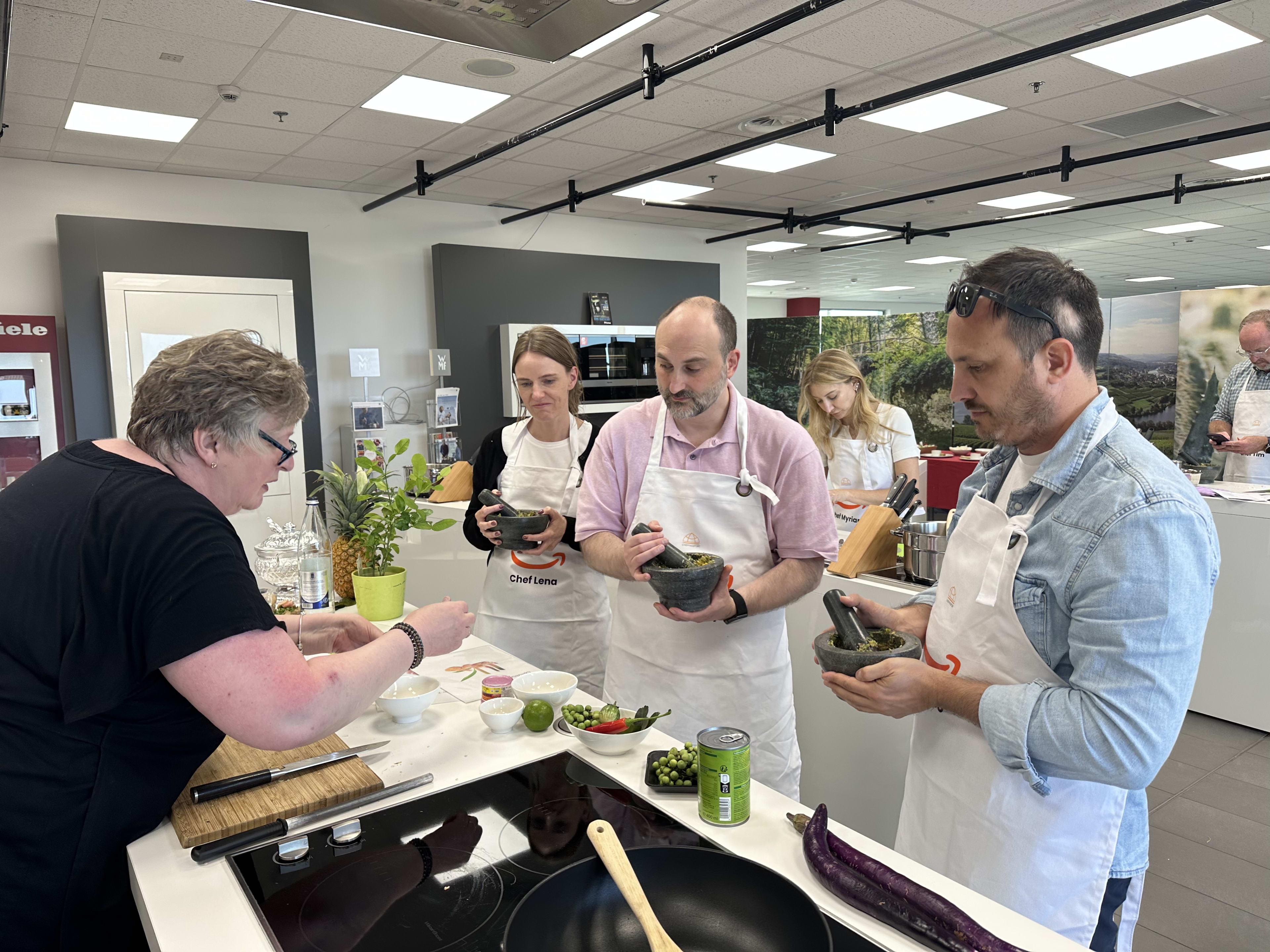Amazon EU Builds Bonds Over Thai Cooking