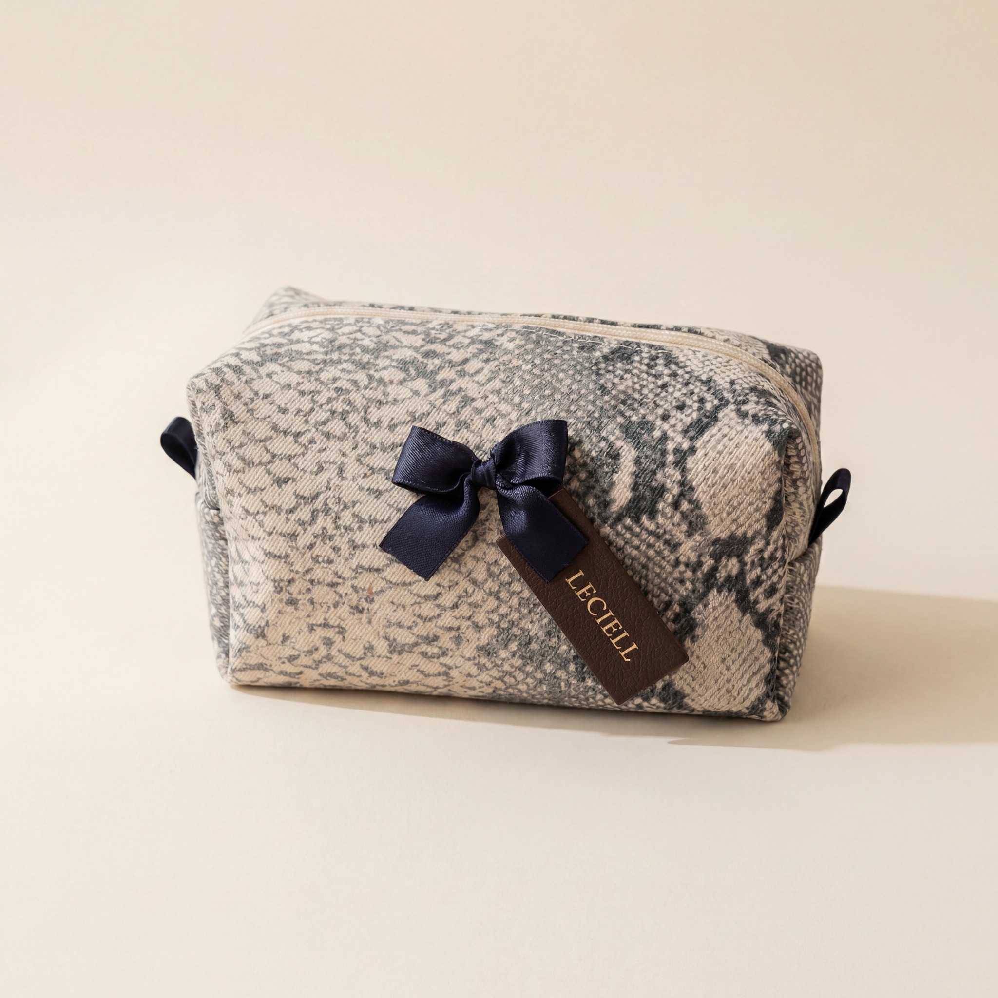 Serpent Pouch