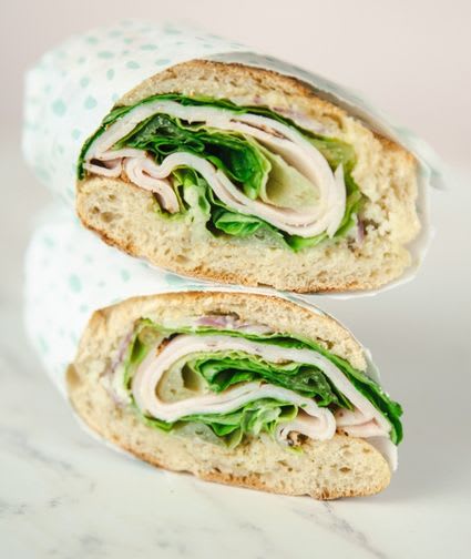 Caesar סנדוויץ' קיסר