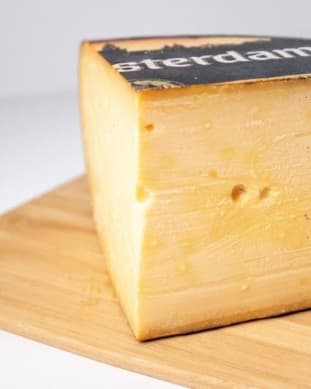 גבינת אולד אמסטרדם
