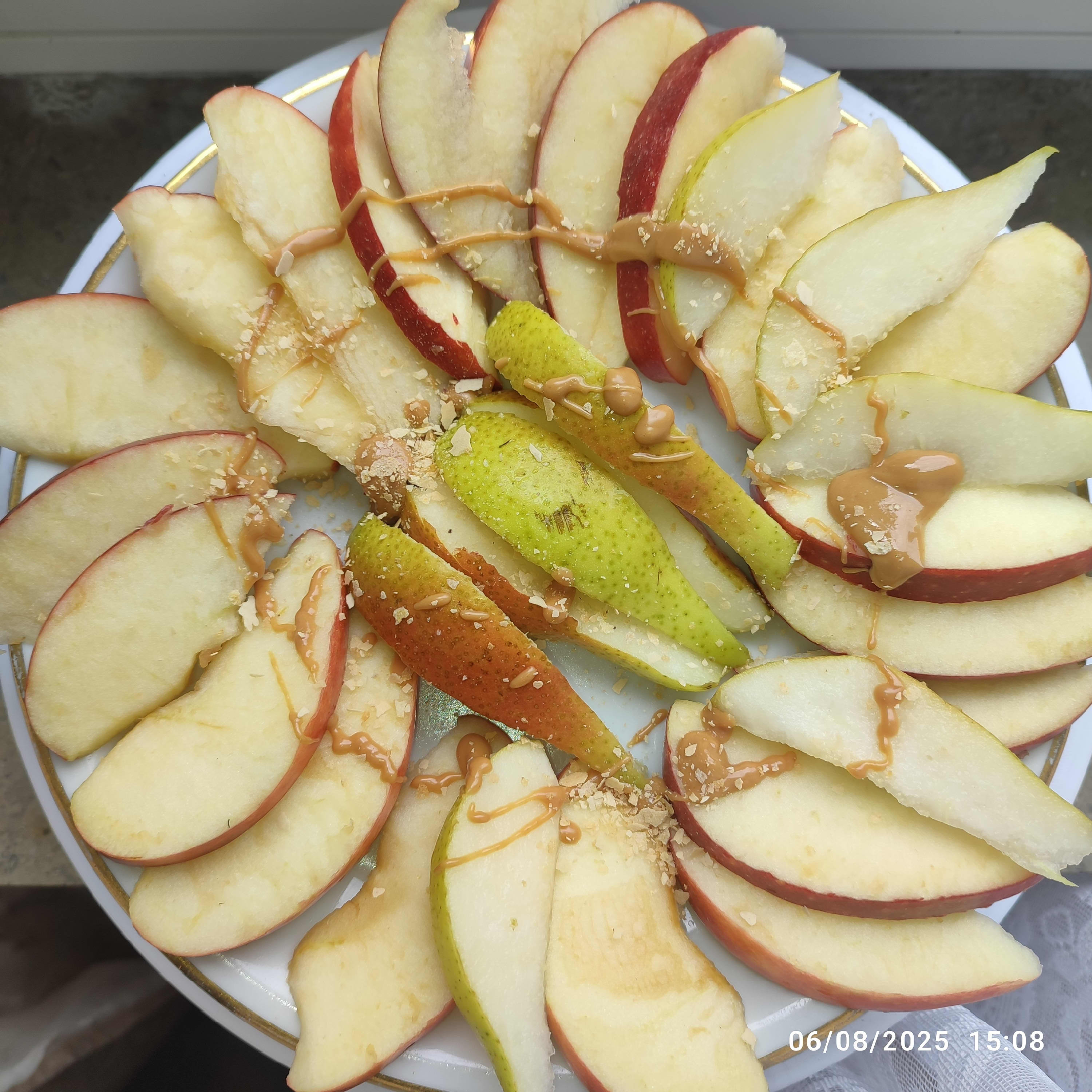 peanut Butter Apple Nachos