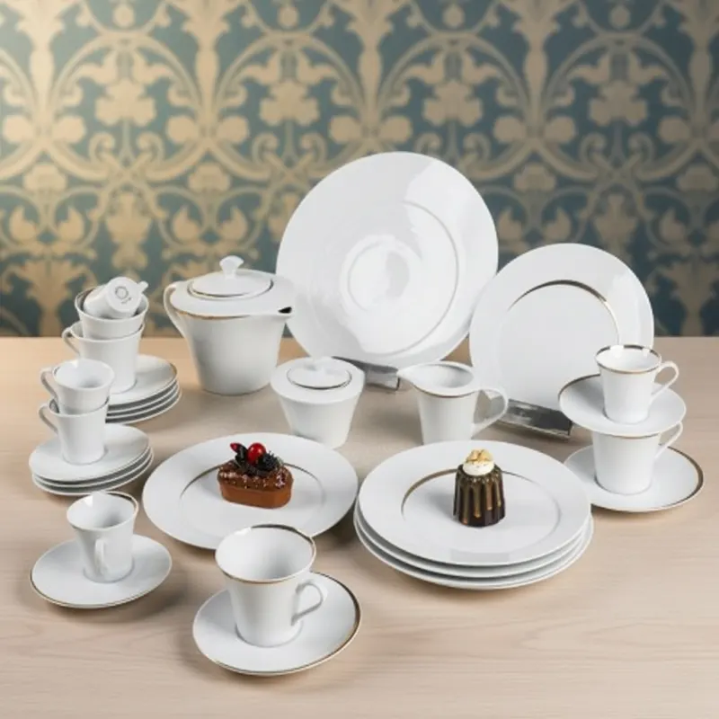 Service Petit Déjeuner OVAL 36 Pièces en Porcelaine