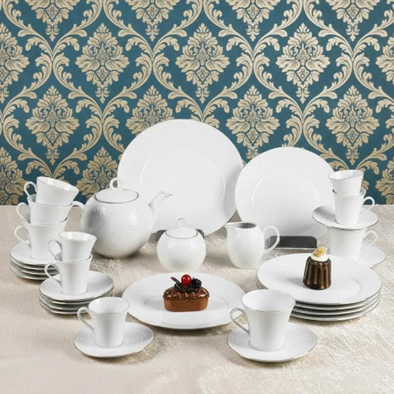 Service Petit Déjeuner MARTELE 36 Pièces en Porcelaine